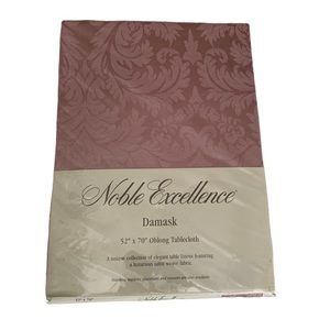 NWT Noble Excellence Oblong Tablecloth Table Linens Damask Satin Mauve Pink